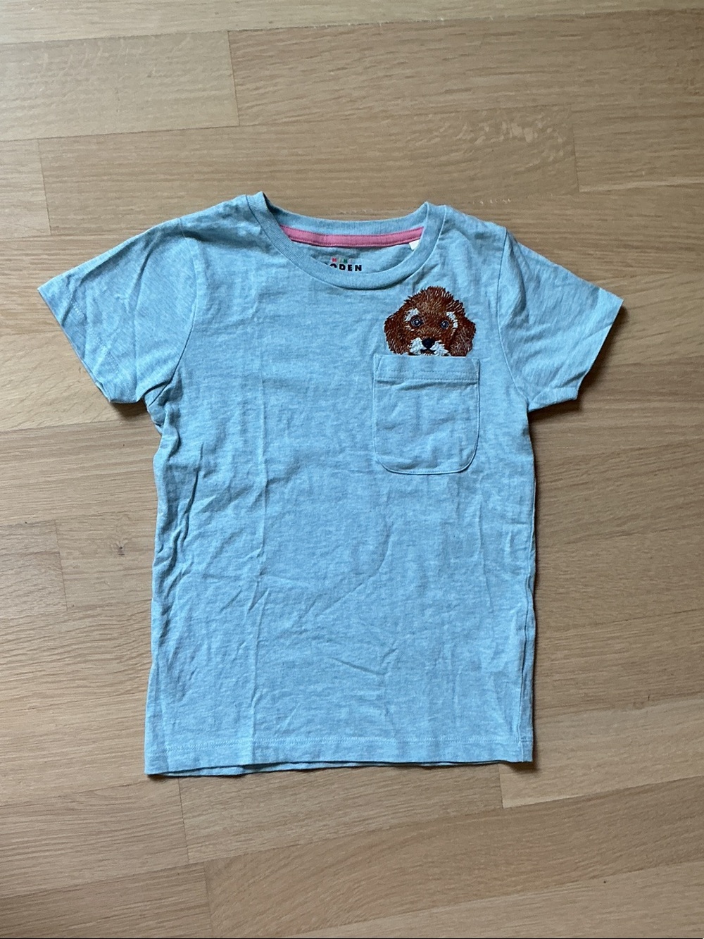 Mini Boden Light Gray Tee with Brown Puppy Peek Pocket
